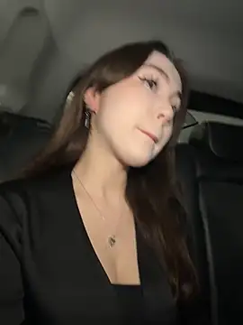 Peachy Dream online show from 01.22.25