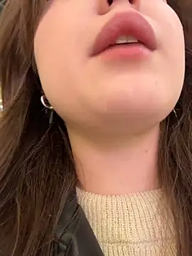 Peachy Dream online show from 11.12.25