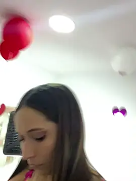 Penelope-Hot online show from 03.06.25