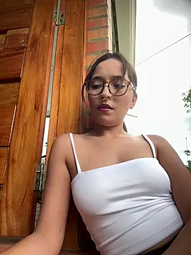 Snapshot of Penelope-Hot chatting on 05.26.26 Penelope-Hot online show from 05.26.26