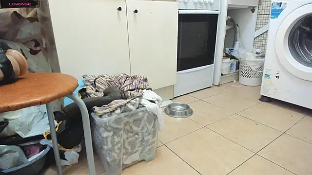 Snapshot of Queen_Sport chatting on 02.02.26 Queen Sport online show from 02.02.26