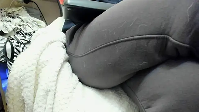 Snapshot of Queen_Sport chatting on 02.21.26 Queen Sport online show from 02.21.26