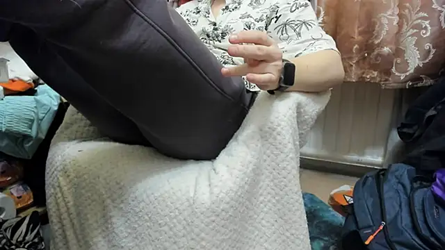 Snapshot of Queen_Sport chatting on 02.22.26 Queen Sport online show from 02.22.26