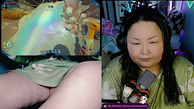 Snapshot of EmGreens chatting on 05.16.26 EmGreens online show from 05.16.26