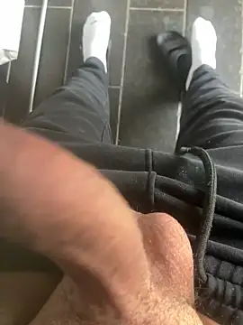 tomlolala online show from 04.06.26