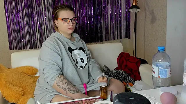 Seductive She Wolf online show from 02.22.25