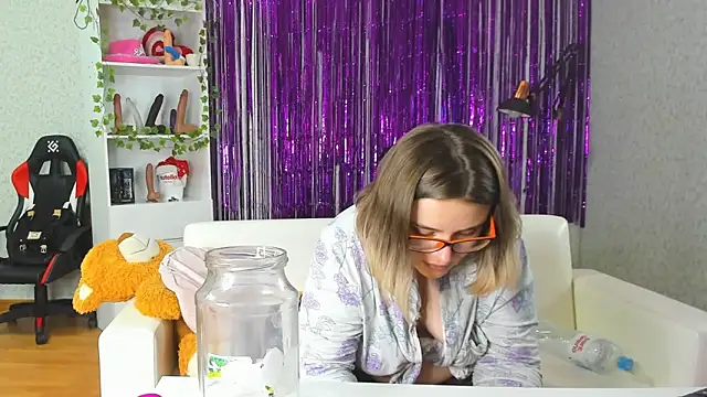 Seductive She Wolf online show from 02.24.25