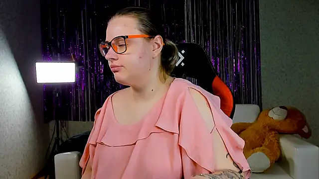 Seductive She Wolf online show from 03.07.25