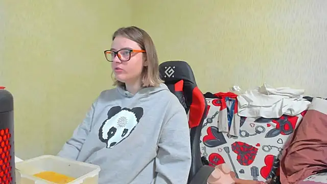 Seductive She Wolf online show from 03.14.25