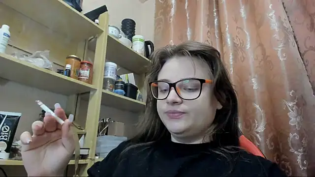 Snapshot of Seductive_She_Wolf chatting on 04.30.26 Seductive She Wolf online show from 04.30.26