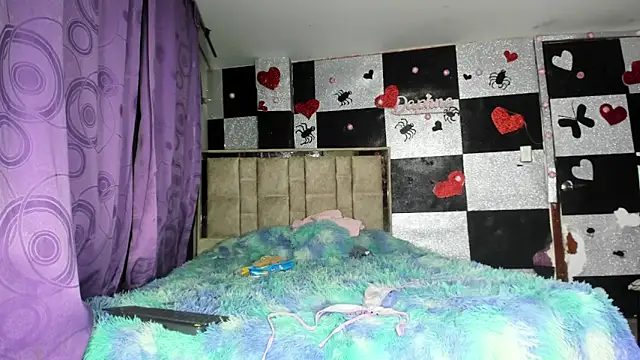 Snapshot of alanaanddaphne chatting on 02.02.26 alanaanddaphne online show from 02.02.26