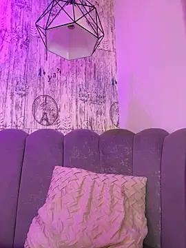 AbyThompson online show from 04.12.26