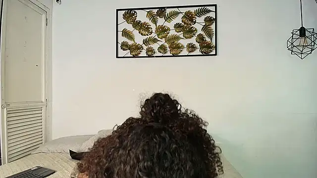 ashley lemus online show from 02.24.25