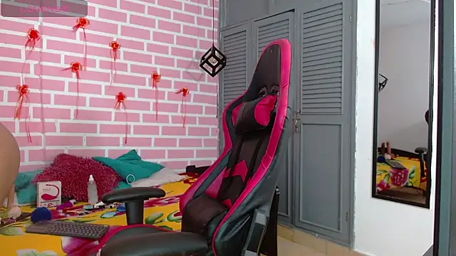 analus-01 online show from 03.21.25