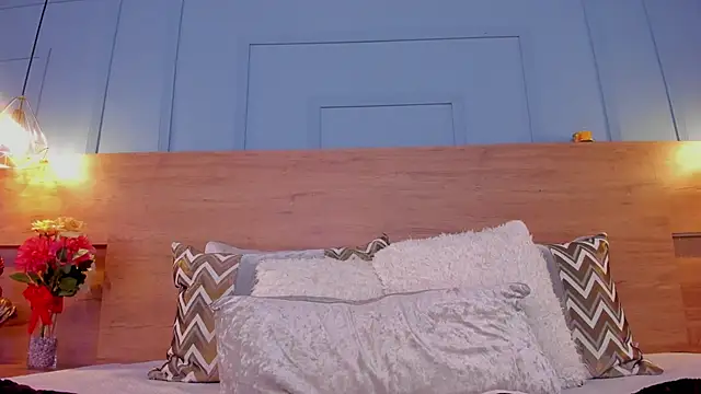 Snapshot of andymiller_ chatting on 03.12.25 andymiller online show from 03.12.25