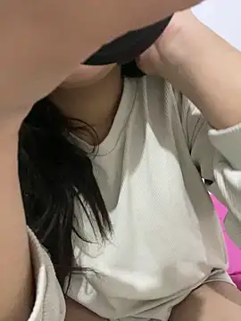 yassminsexy22 online show from 01.12.25