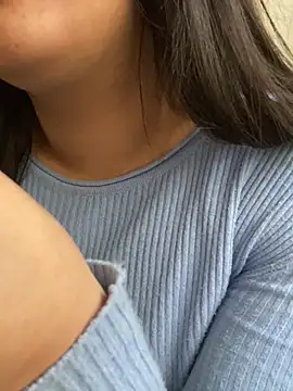 yassminsexy22 online show from 02.06.25