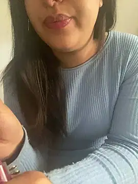 yassminsexy22 online show from 02.10.25