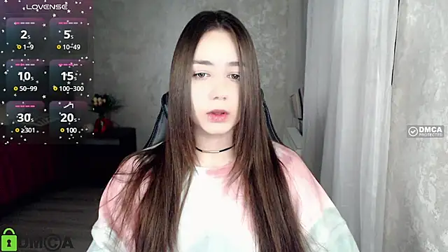 Mary Moonlight online show from 01.10.25