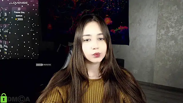 Mary Moonlight online show from 02.14.25