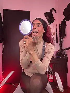 akinoro  online show from 12.03.24