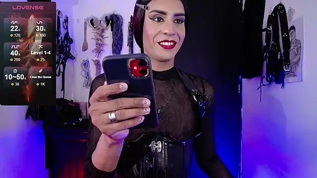 akinoro  online show from 12.15.24