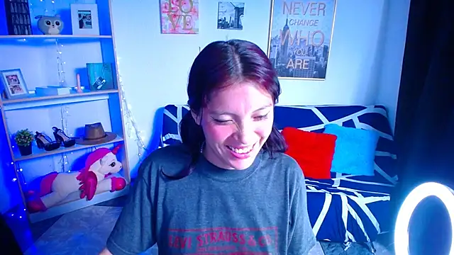 Snapshot of Sian__1 chatting on 12.21.24 Sian 1 online show from 12.21.24