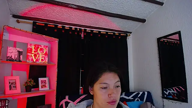 Snapshot of Sian__1 chatting on 02.21.25 Sian 1 online show from 02.21.25