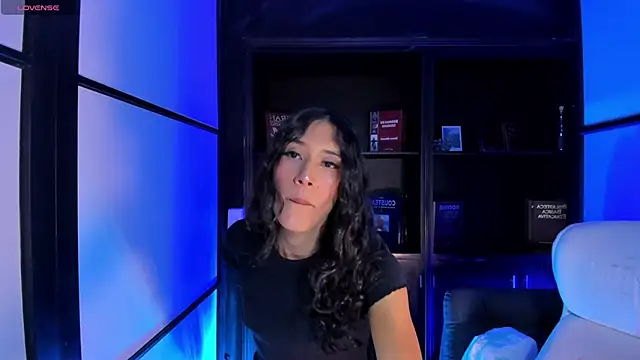 CamilaHarperr  online show from 12.31.24