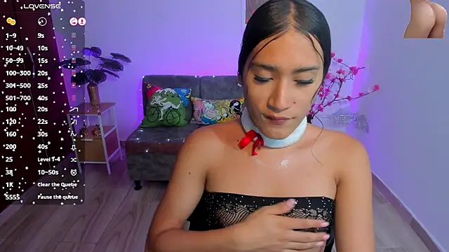 Snapshot of CamilaHarperr_ chatting on 05.16.26 CamilaHarperr online show from 05.16.26