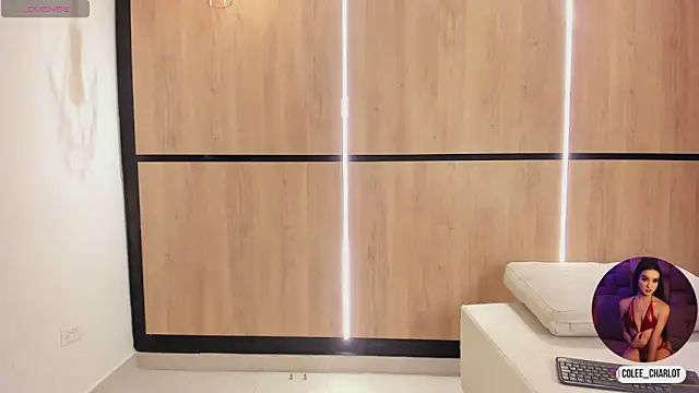 charlotte colee online show from 11.13.25