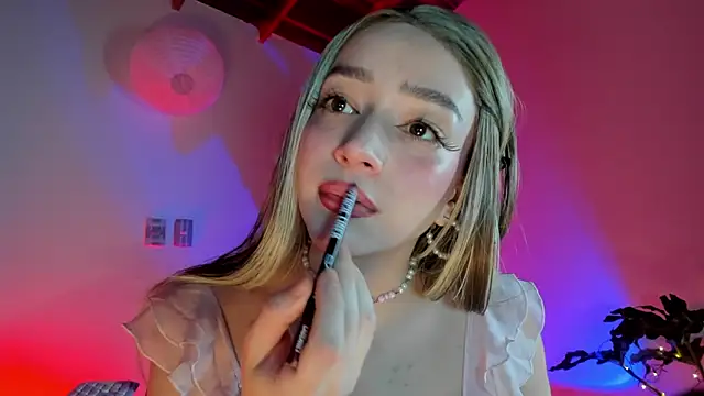 sweeet peach online show from 03.17.26