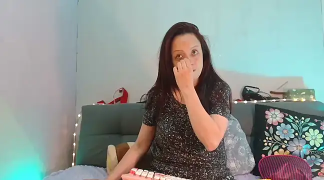 catalinamommyx online show from 02.06.25