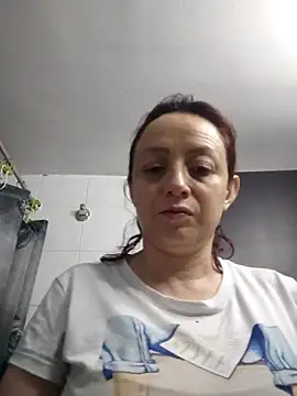 catalinamommyx online show from 09.30.25