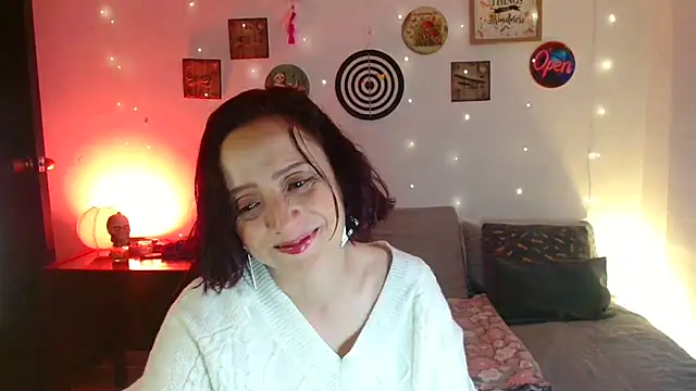 Snapshot of catalinamommyx chatting on 07.15.26 catalinamommyx online show from 07.15.26