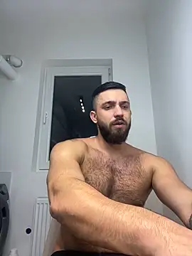 Snapshot of LoveIsBlind_ chatting on 12.01.24 LoveIsBlind  online show from 12.01.24