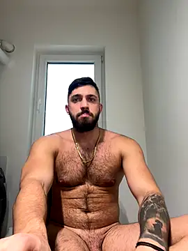 Snapshot of LoveIsBlind_ chatting on 12.06.24 LoveIsBlind  online show from 12.06.24