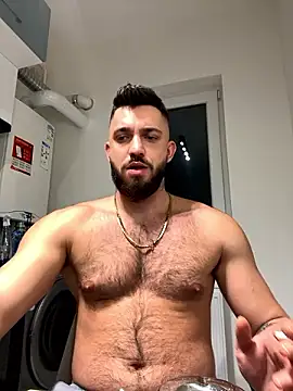 Snapshot of LoveIsBlind_ chatting on 12.06.24 LoveIsBlind  online show from 12.06.24