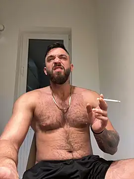 Snapshot of LoveIsBlind_ chatting on 12.08.24 LoveIsBlind  online show from 12.08.24