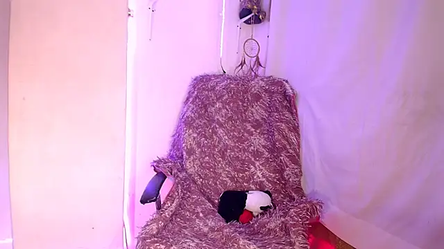 danita veelz online show from 11.14.25