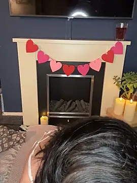 Snapshot of NaomiSquirts chatting on 02.14.25 NaomiSquirts online show from 02.14.25