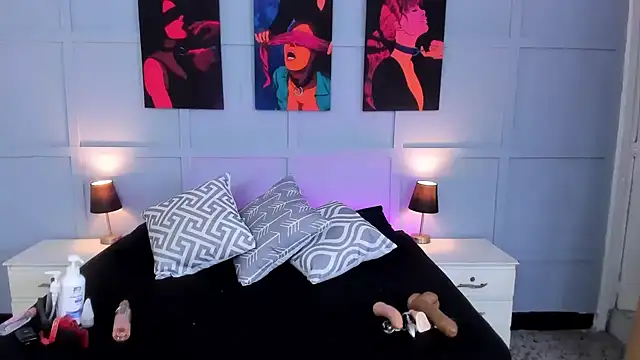 Elizabeth Santos online show from 01.27.25