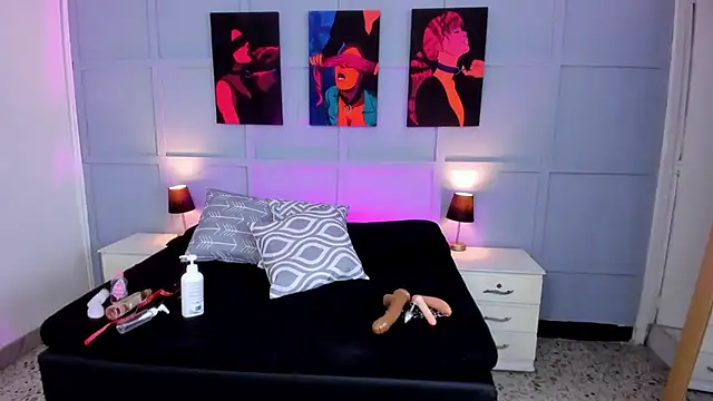 Elizabeth Santos online show from 02.03.25