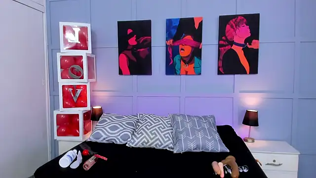 Elizabeth Santos online show from 02.14.25