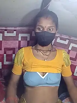 Snapshot of Hot_priya2 chatting on 12.12.24 Hot priya2 online show from 12.12.24