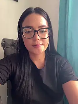 Snapshot of Karla-sexy01 chatting on 12.05.25 Karla-sexy01 online show from 12.05.25