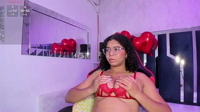 MilaHall  online show from 02.13.26