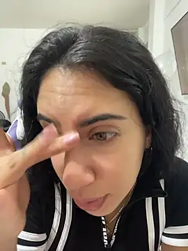 Heratemporal online show from 04.17.26