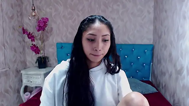 MadelineDoll online show from 02.23.25