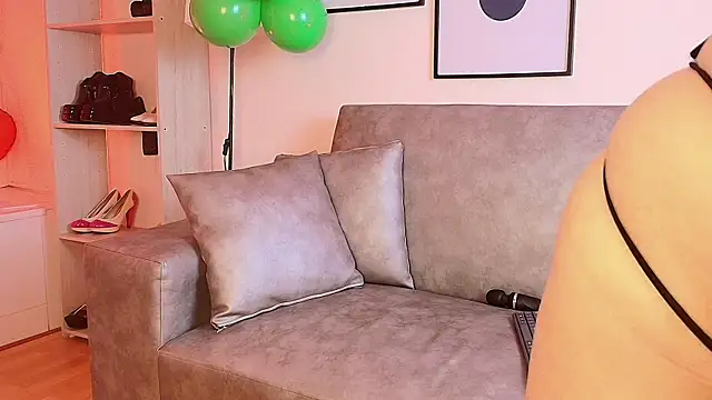 Kelly Mature  online show from 03.16.25